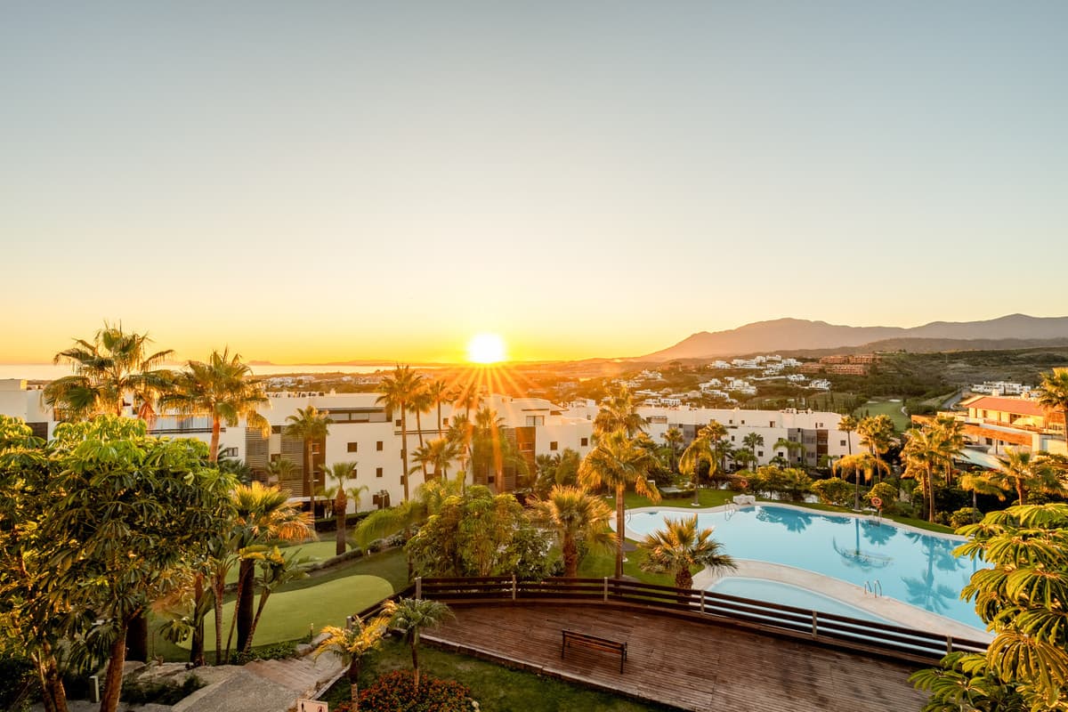 Middle Floor Apartment in Benahavís