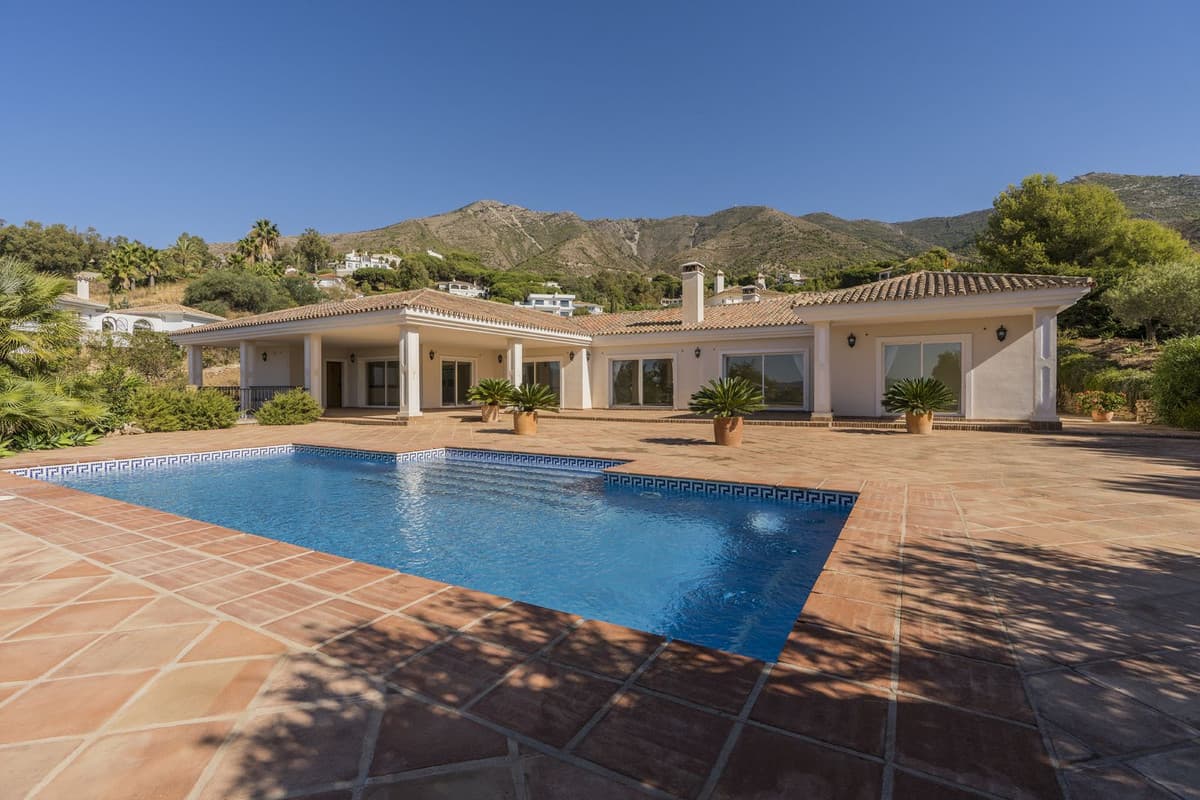 Detached Villa in Valtocado