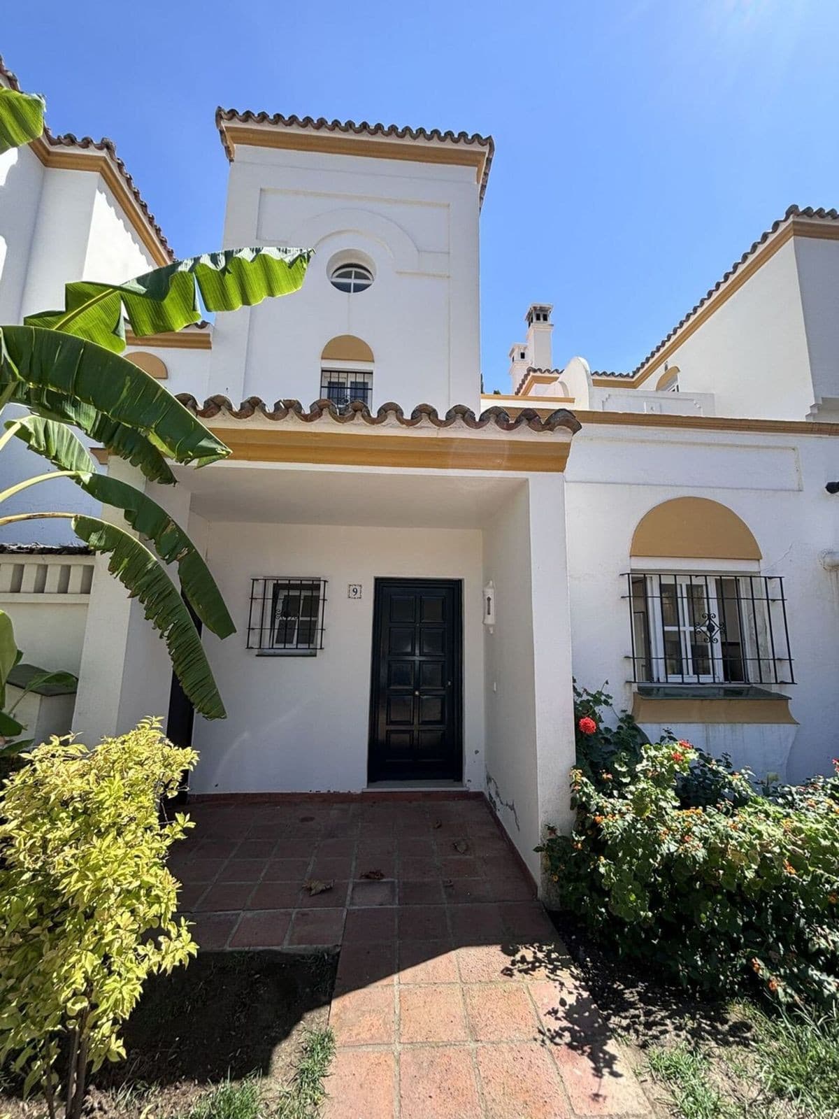 Geschakelde Woning in Estepona