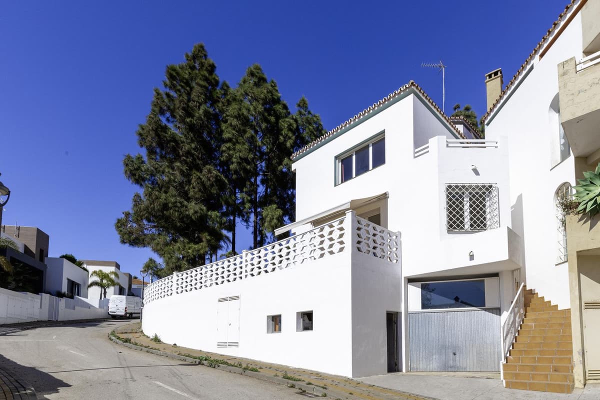 Detached Villa in Marbella