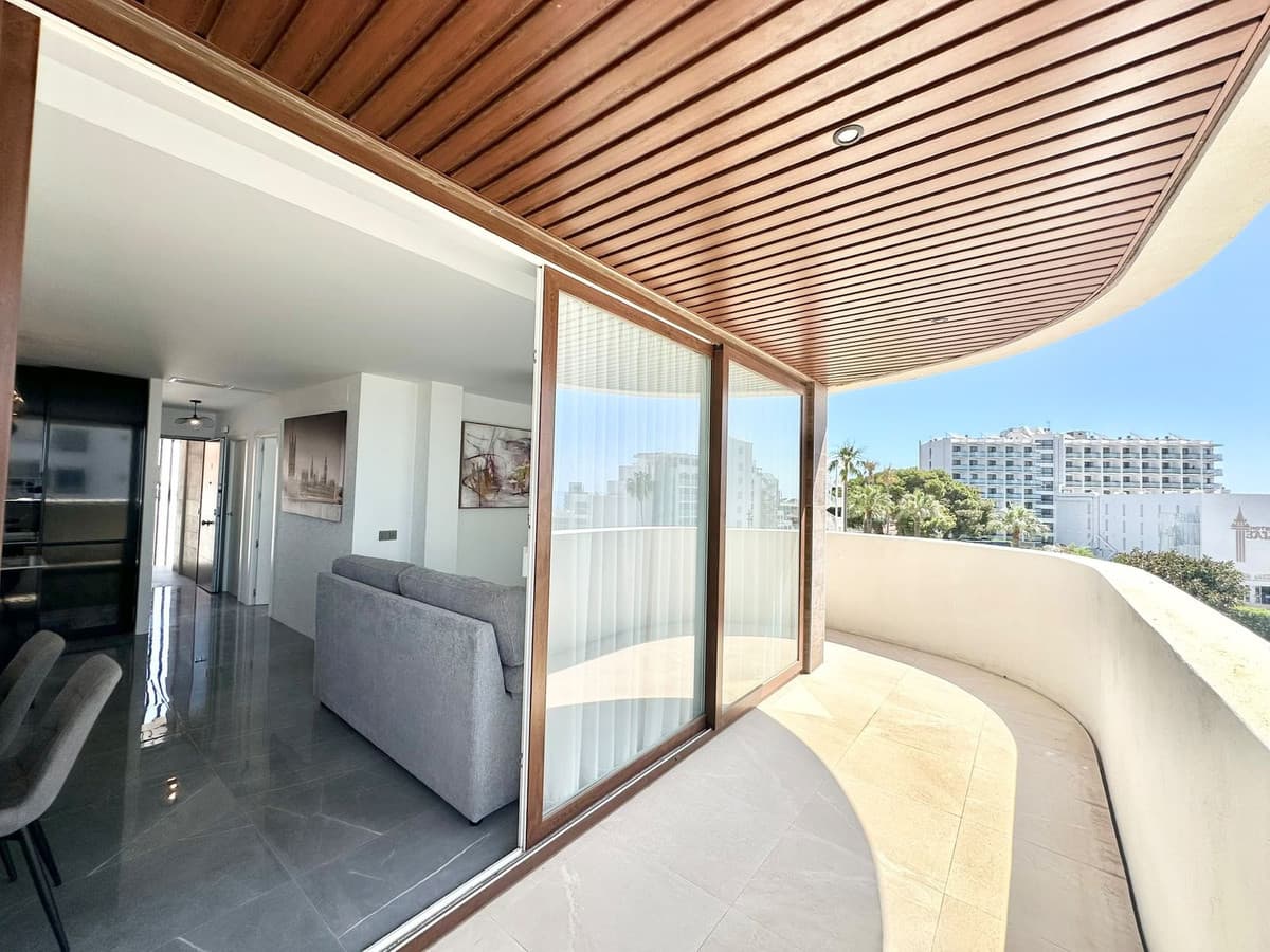 Apartament na środkowym piętrze in Benalmadena Costa