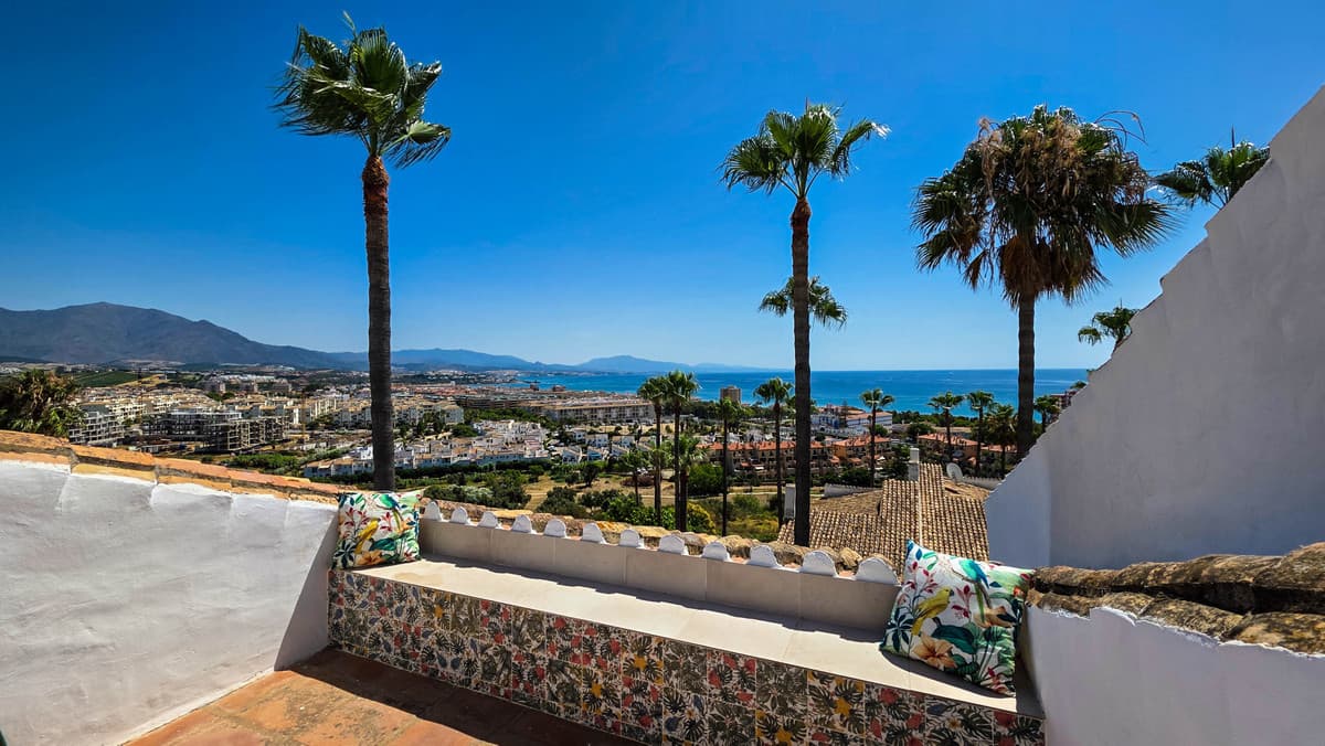 Townhouse in La Duquesa