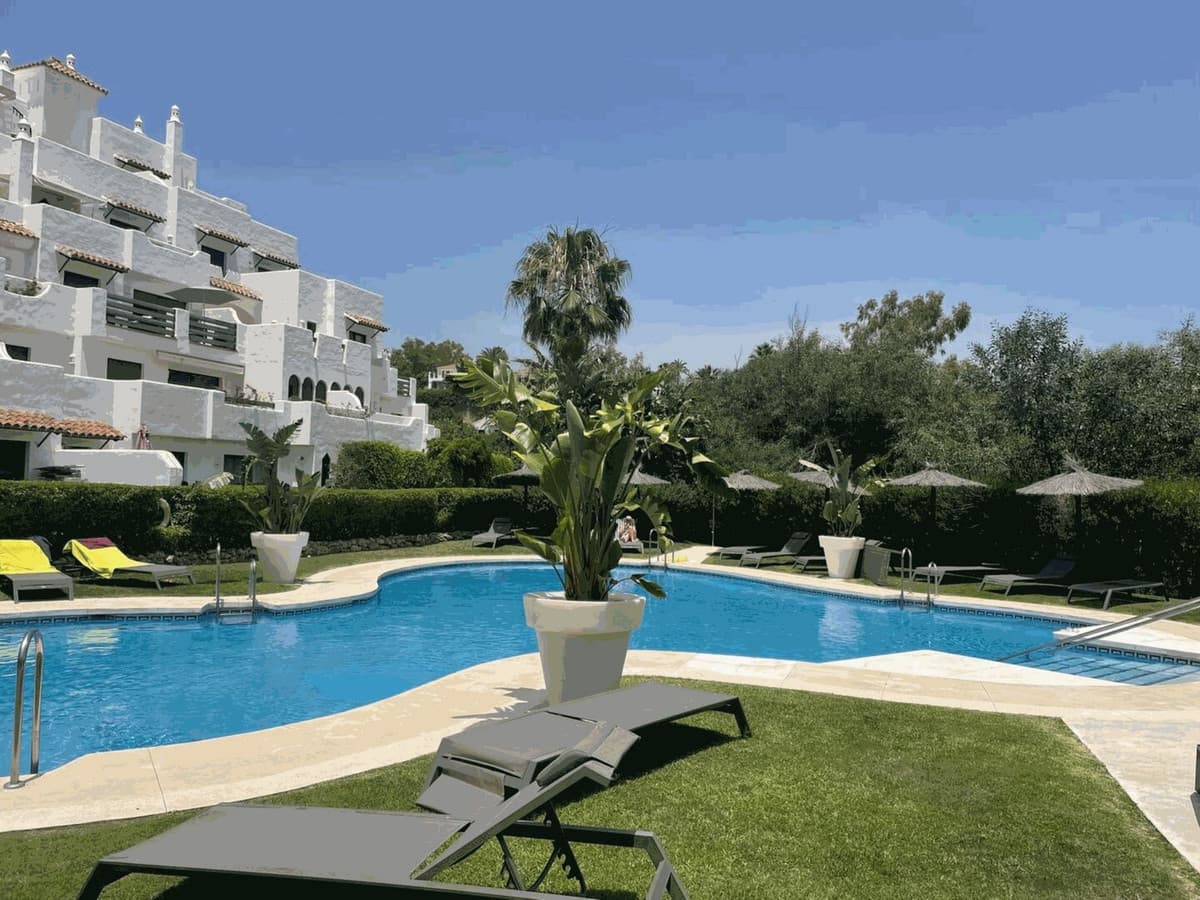Top Floor Apartment in Selwo