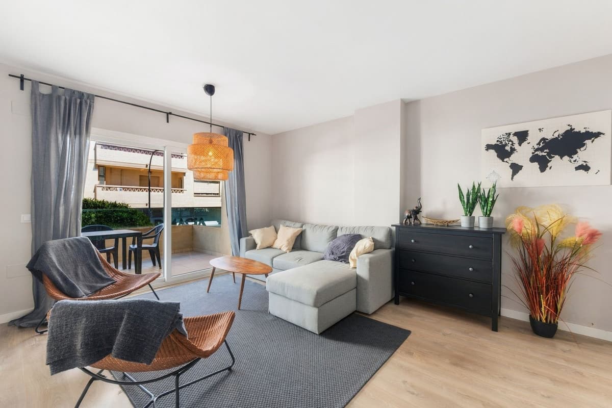 Middle Floor Apartment in Nueva Andalucía