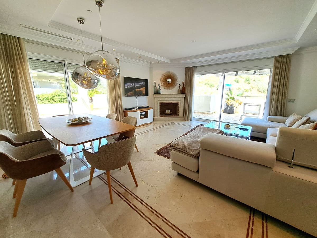 Penthouse Duplex in Nueva Andalucía