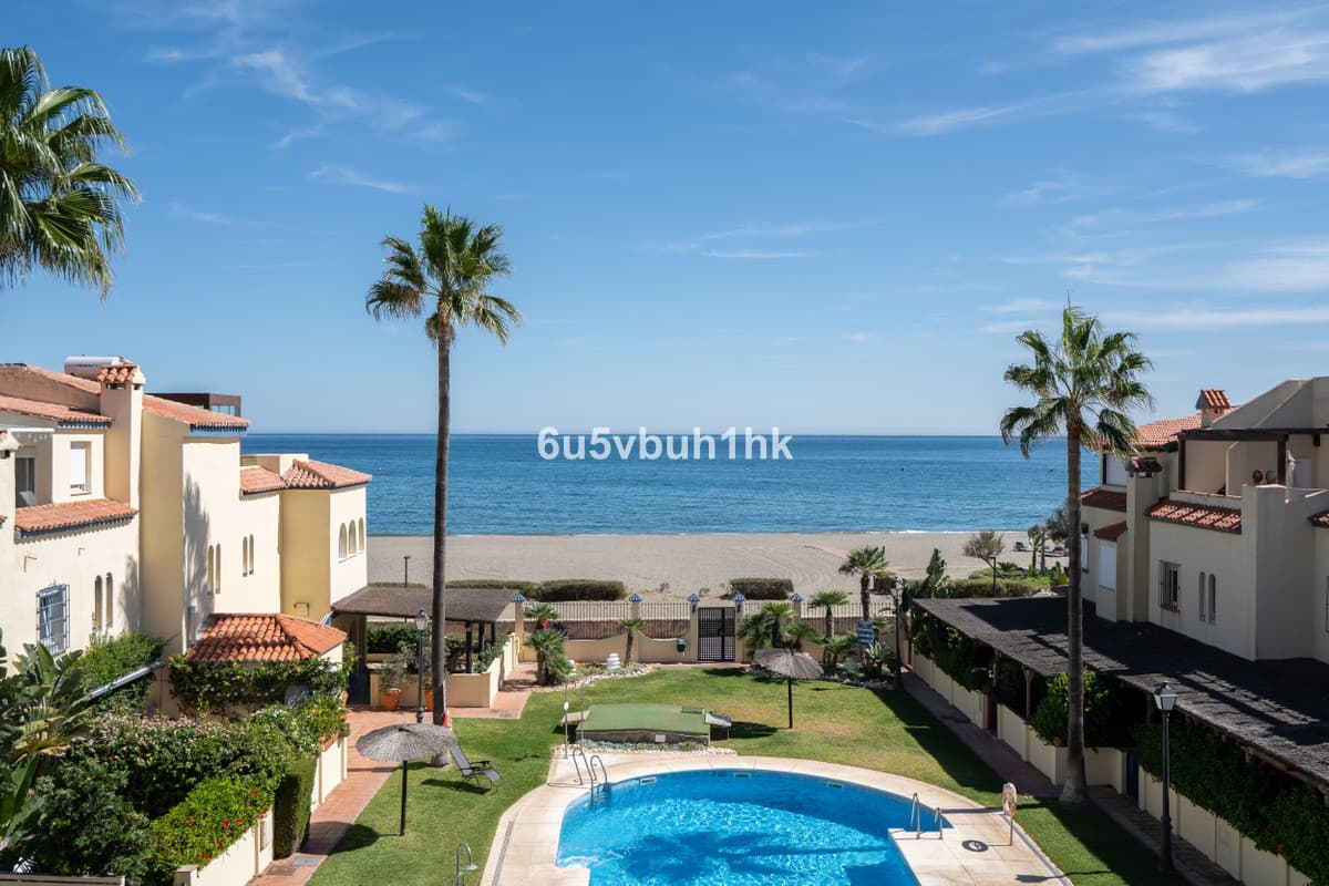 Townhouse in Casares