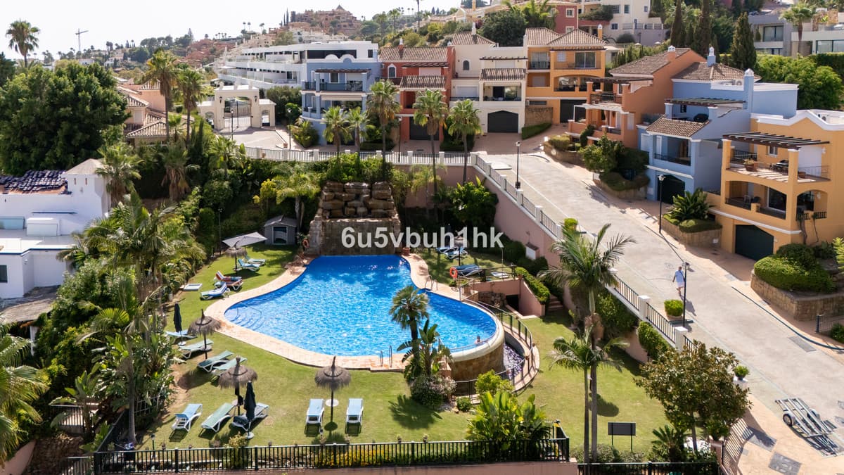 Townhouse in Nueva Andalucía