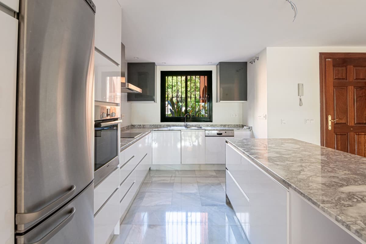 Middle Floor Apartment in La Quinta