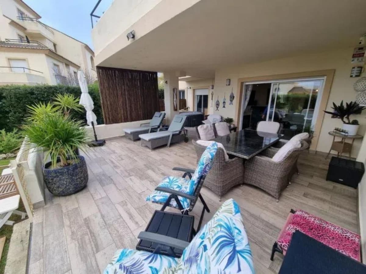 Ground Floor Apartment in San Roque