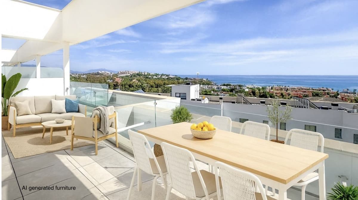 Penthouse in Casares Playa