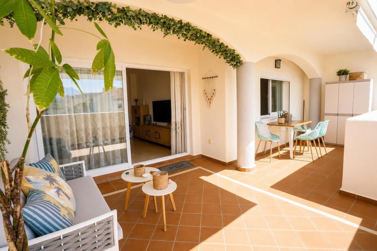 Middle Floor Apartment in Elviria