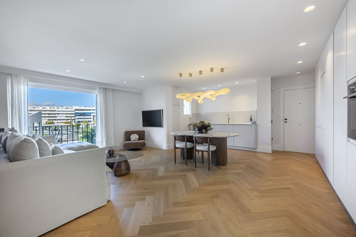 Middle Floor Apartment in Puerto Banús
