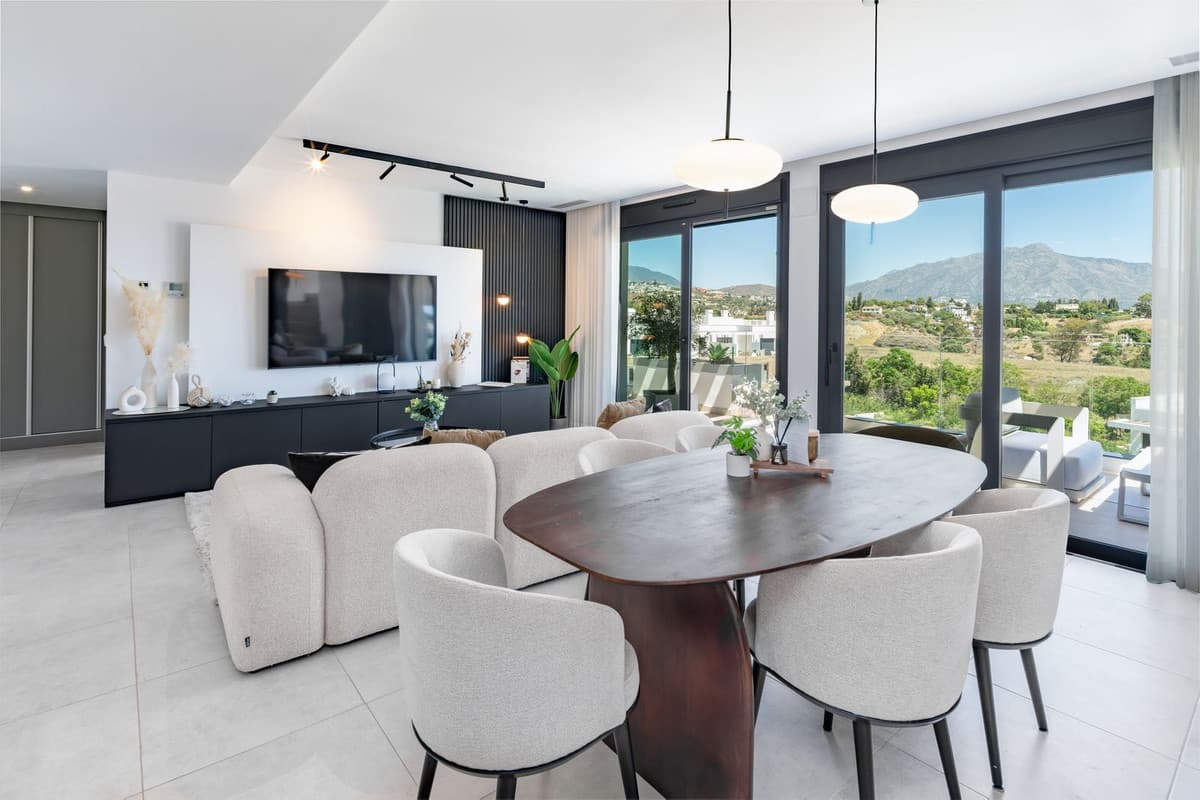 Penthouse in New Golden Mile
