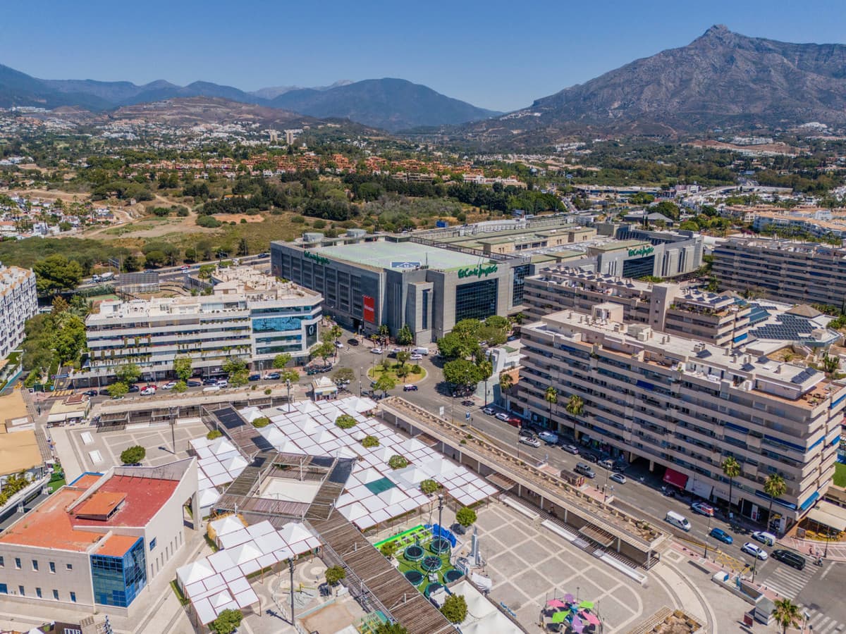 Middle Floor Apartment in Puerto Banús