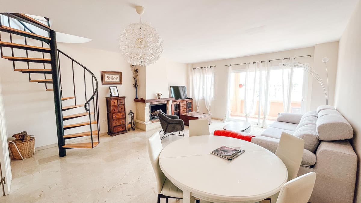 Top Floor Apartment in Mijas Costa