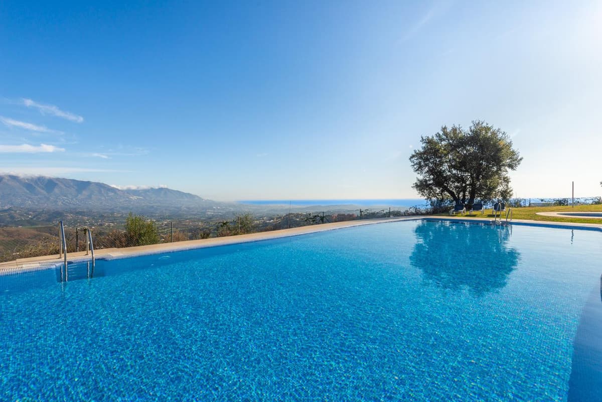 Townhouse in La Mairena