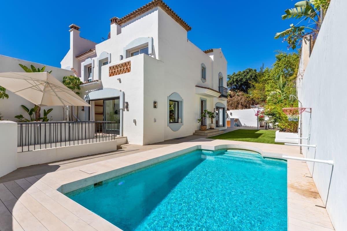 Semi-Detached House in Marbella