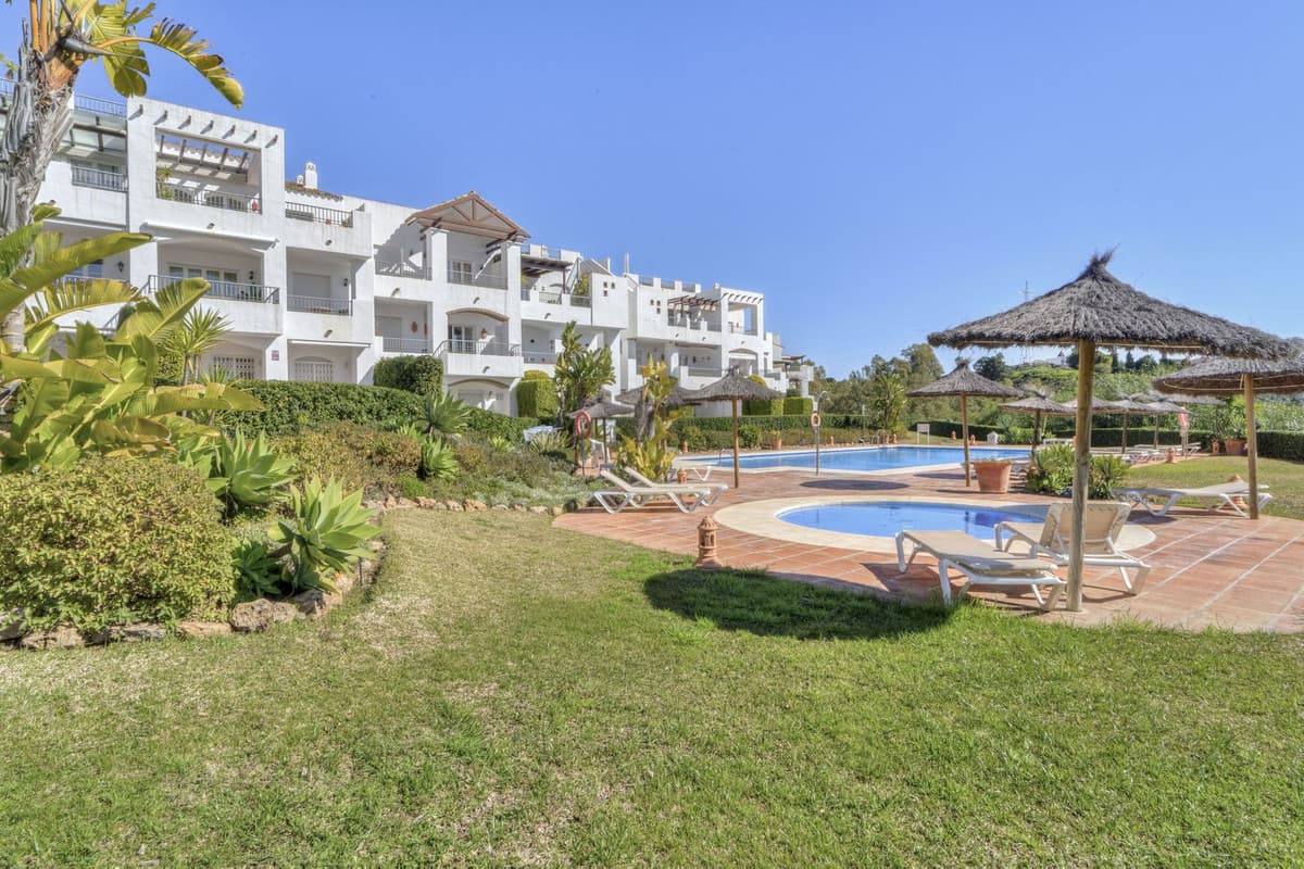 Middle Floor Apartment in Los Arqueros