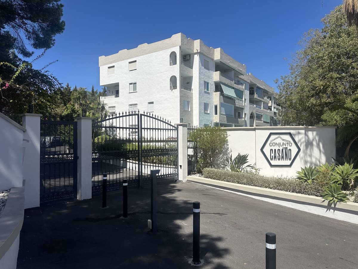 Leilighet - mellometasje in Nueva Andalucía