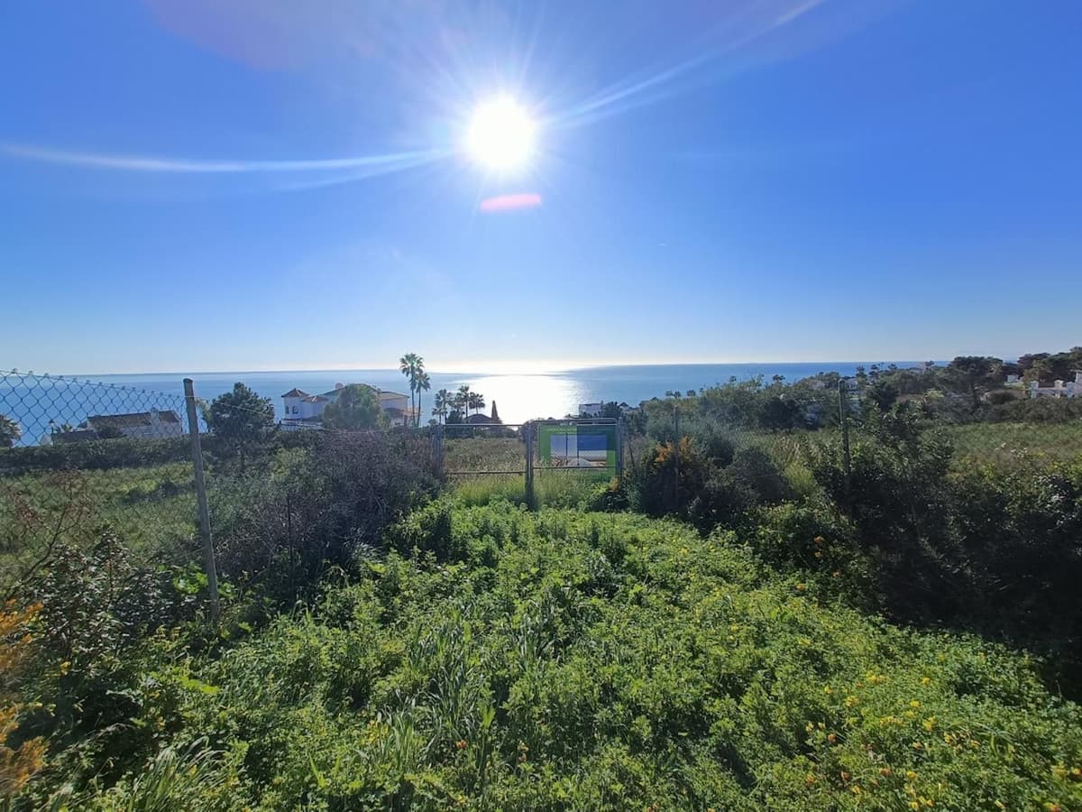 Residential Plot in Manilva