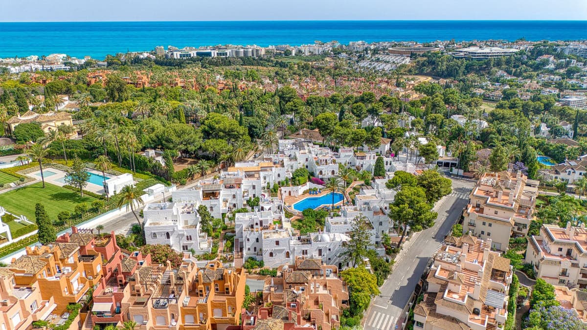 Townhouse in Nueva Andalucía
