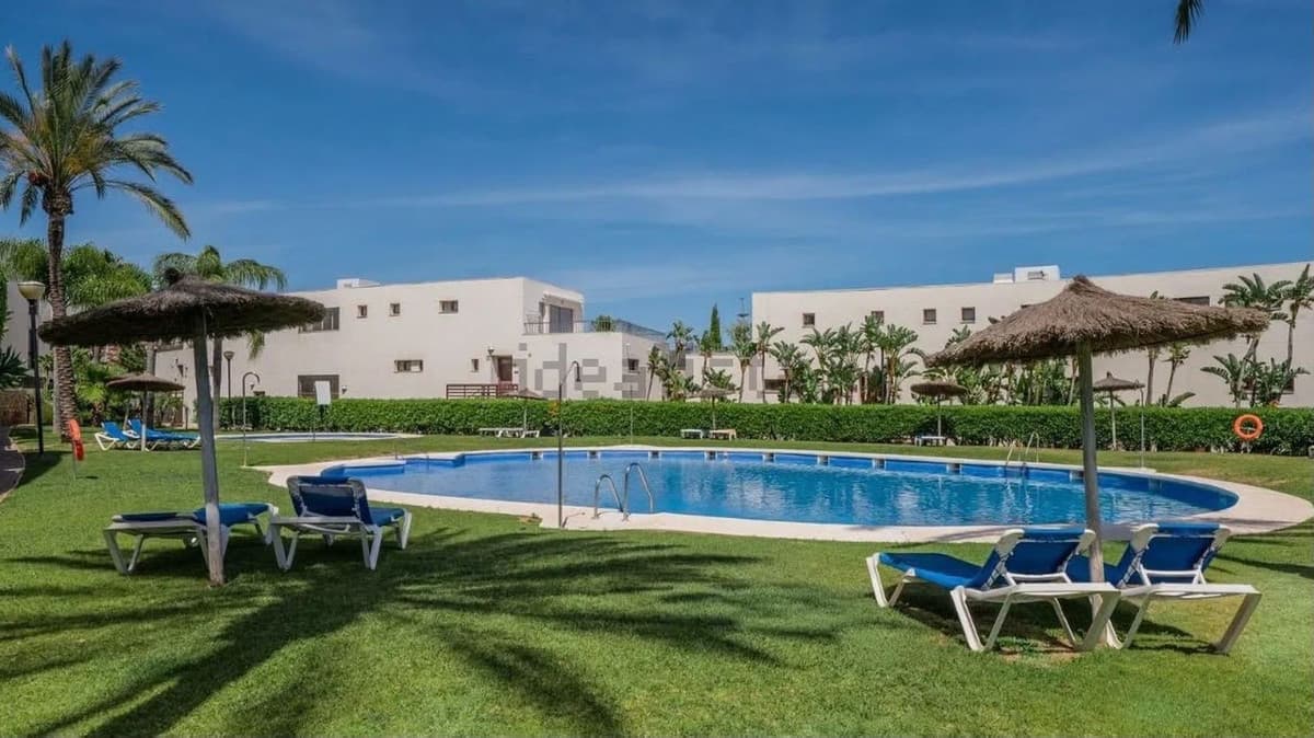 Ground Floor Apartment in Altos de los Monteros