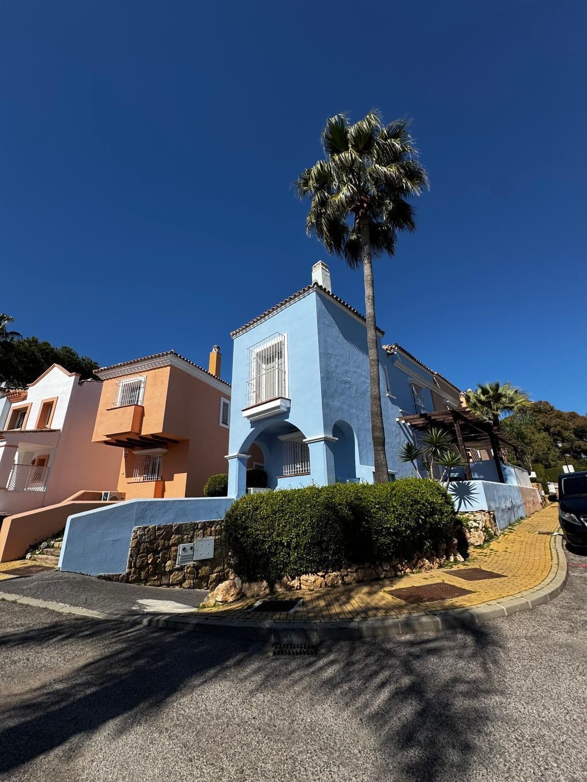 Townhouse in Nueva Andalucía