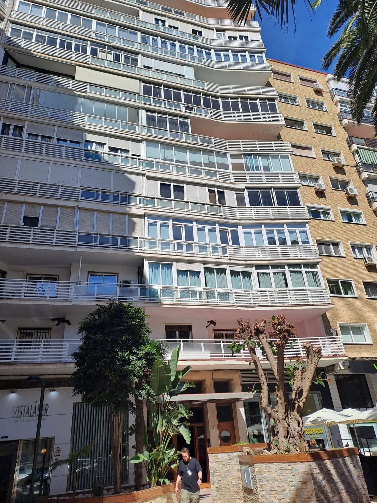 Middle Floor Apartment in Málaga Centro