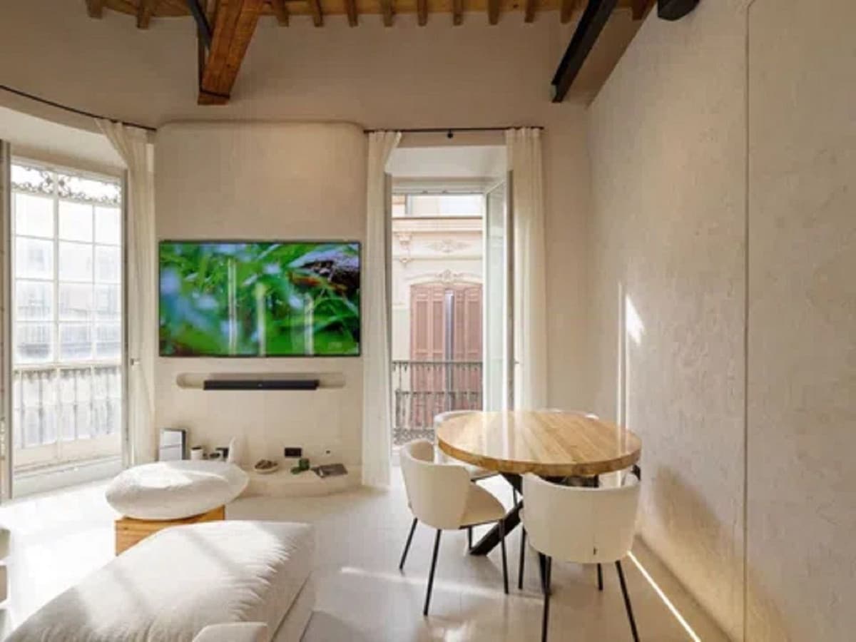 Middle Floor Apartment in Málaga Centro