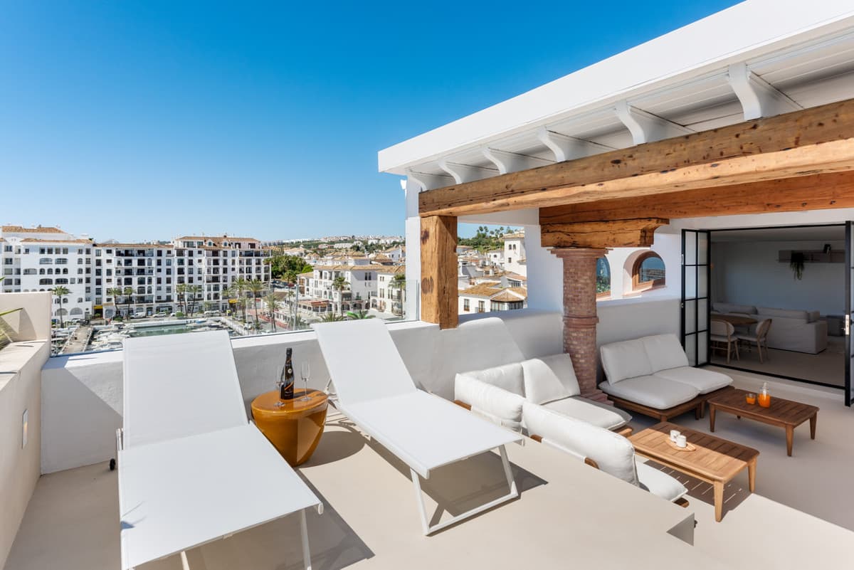 Takvåning Duplex in La Duquesa