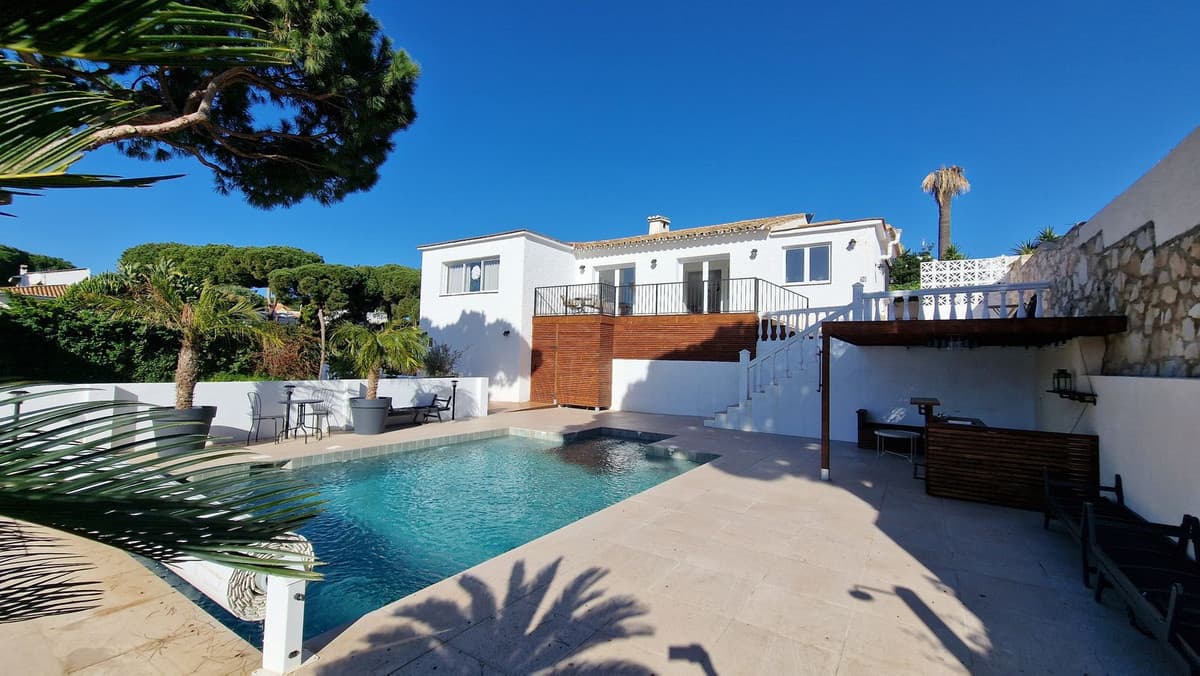 Detached Villa in Calahonda