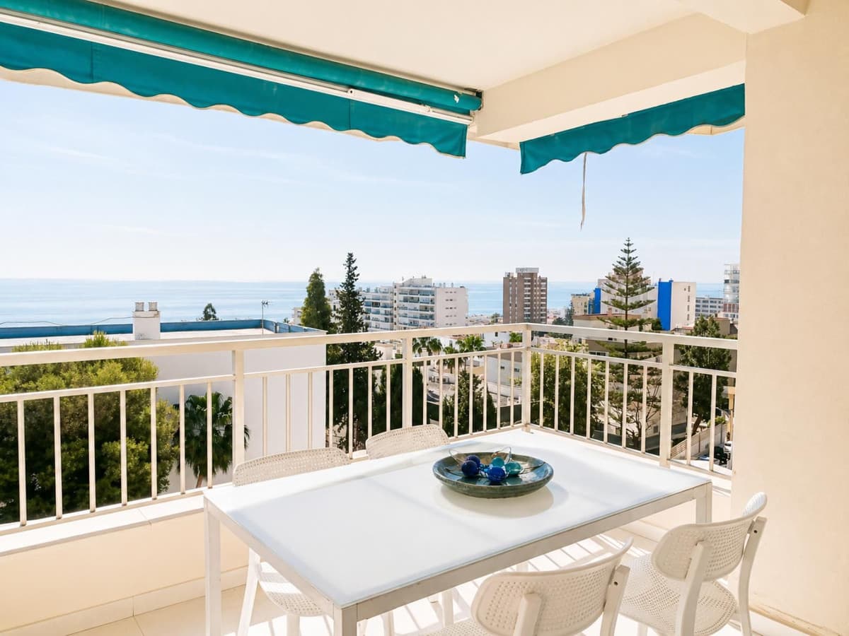 Middle Floor Apartment in La Carihuela