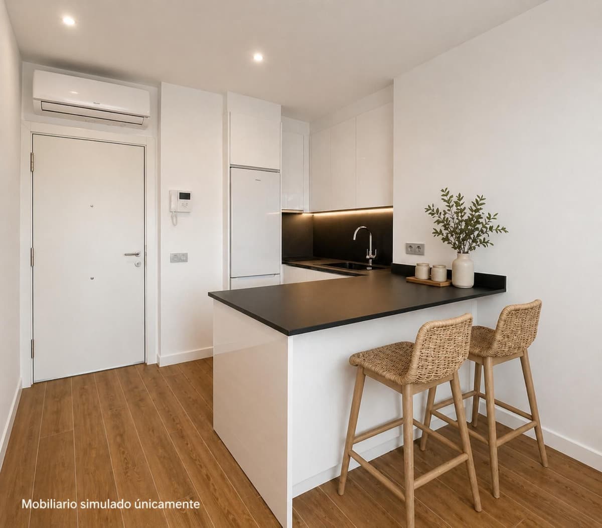 Middle Floor Apartment in Málaga Centro