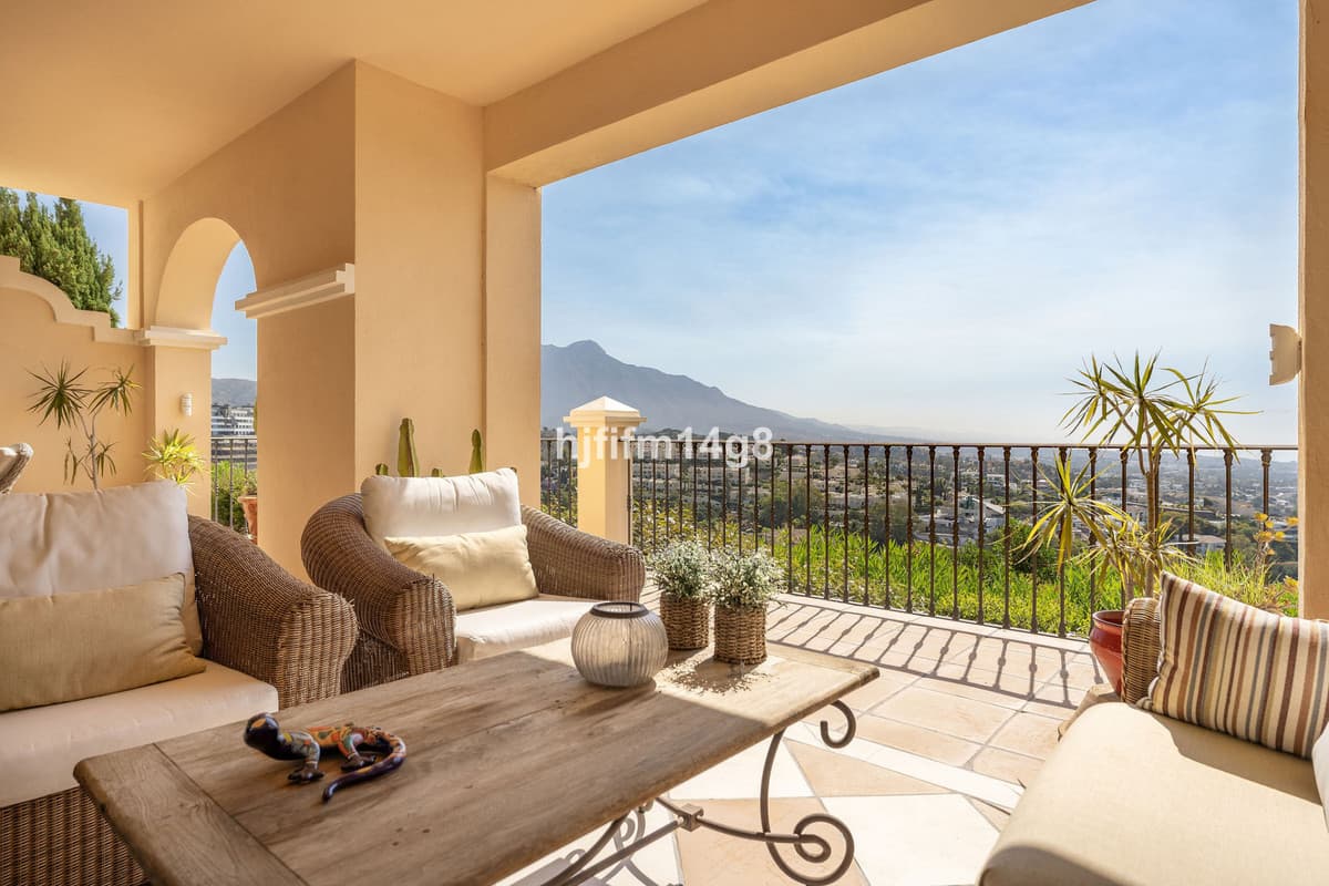 Ground Floor Apartment in Benahavís