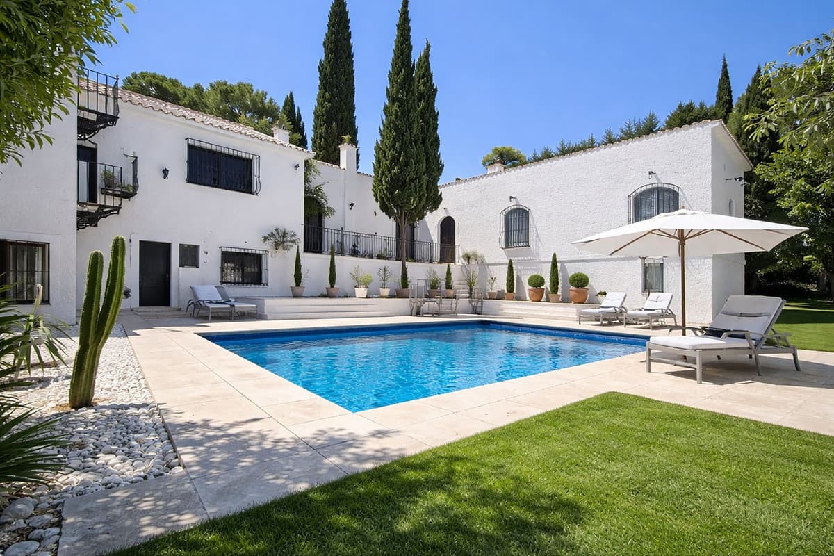 Detached Villa in Calahonda