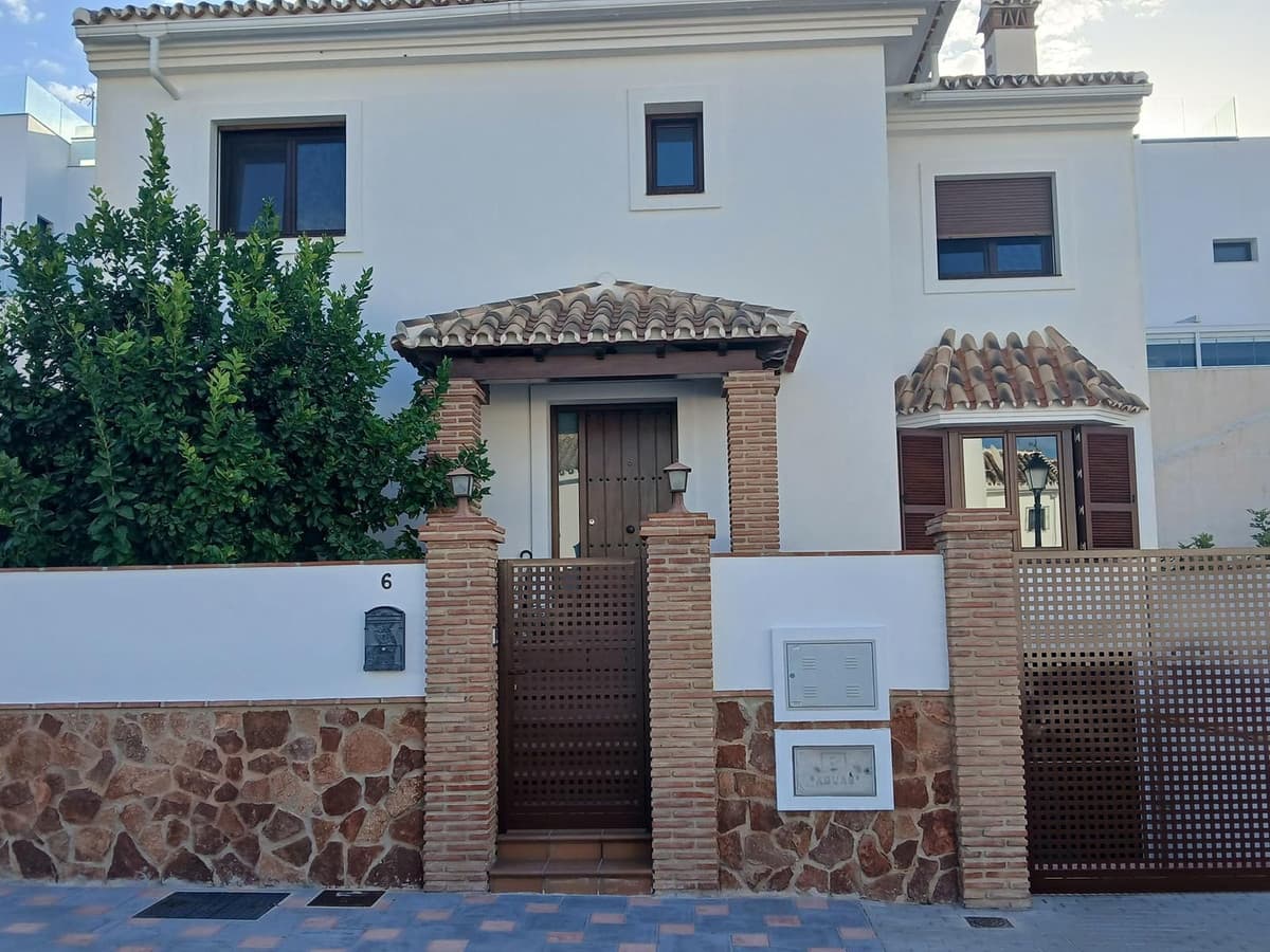 Detached Villa in Los Pacos