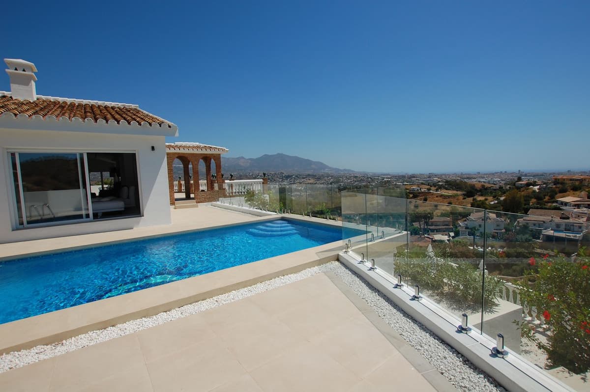 Detached Villa in Cerros del Aguila