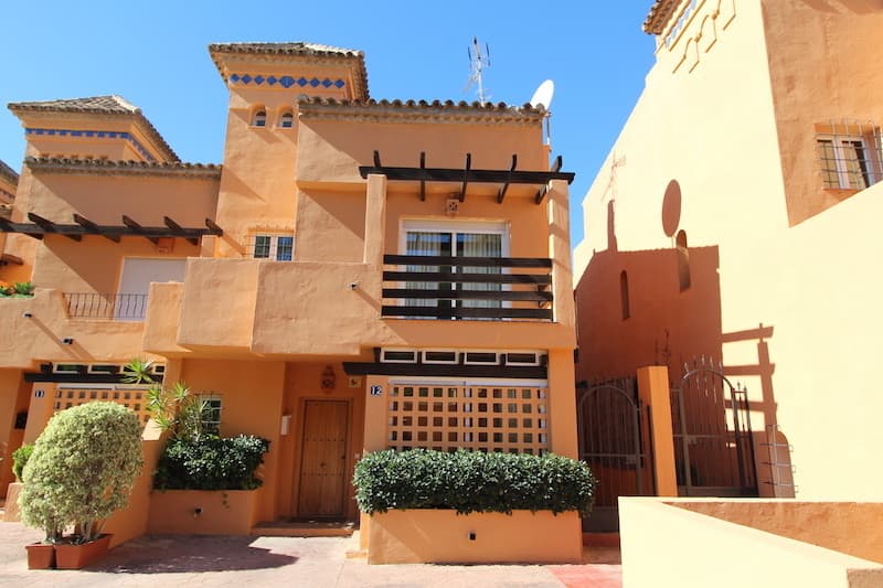 Semi-Detached House in The Golden Mile