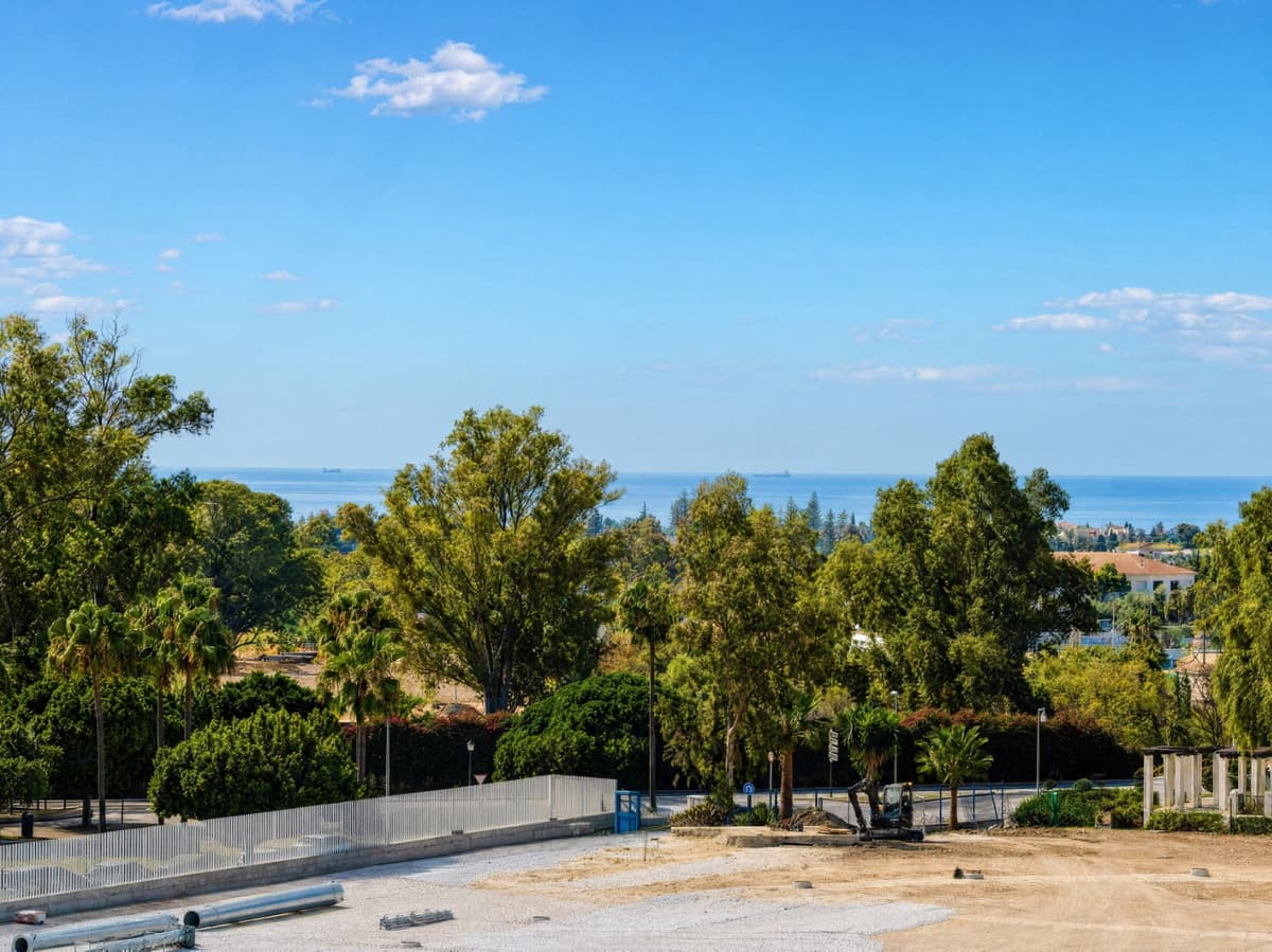 Lägenhet på mellanplan in Nueva Andalucía