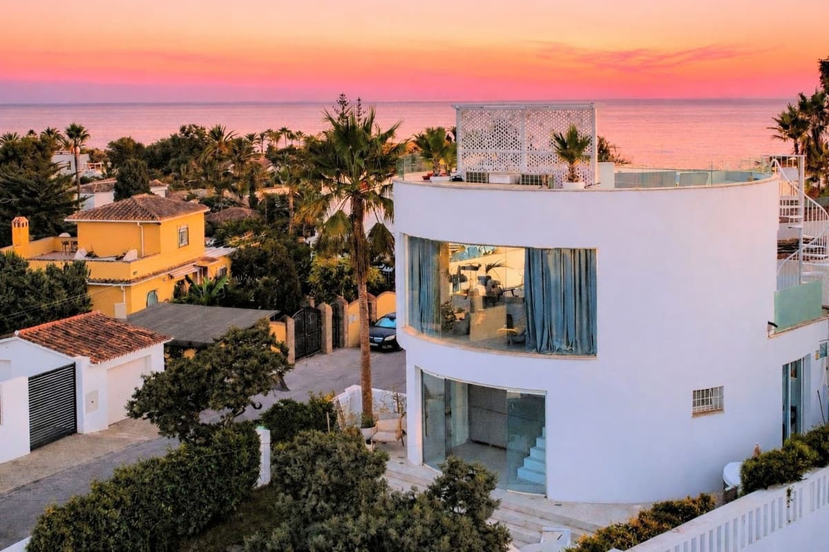 Detached Villa in Marbesa