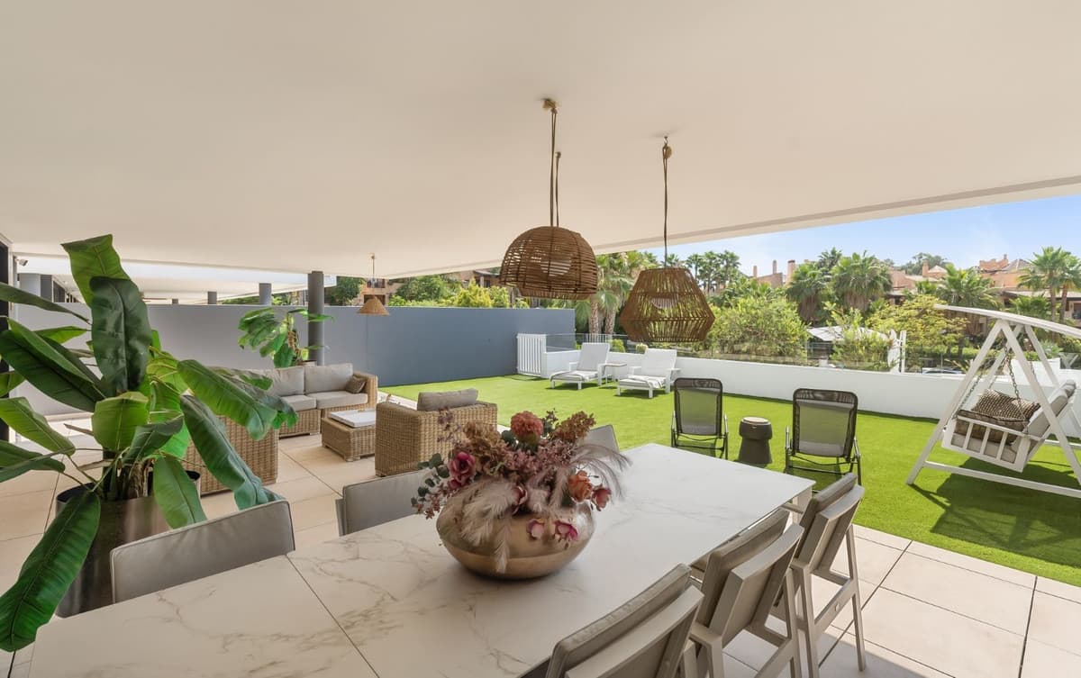 Stueetage Lejlighed in Estepona