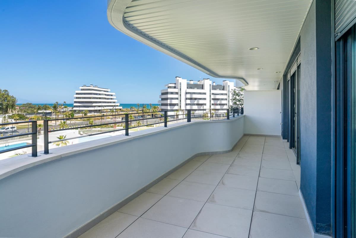 Apartament na środkowym piętrze in Torremolinos