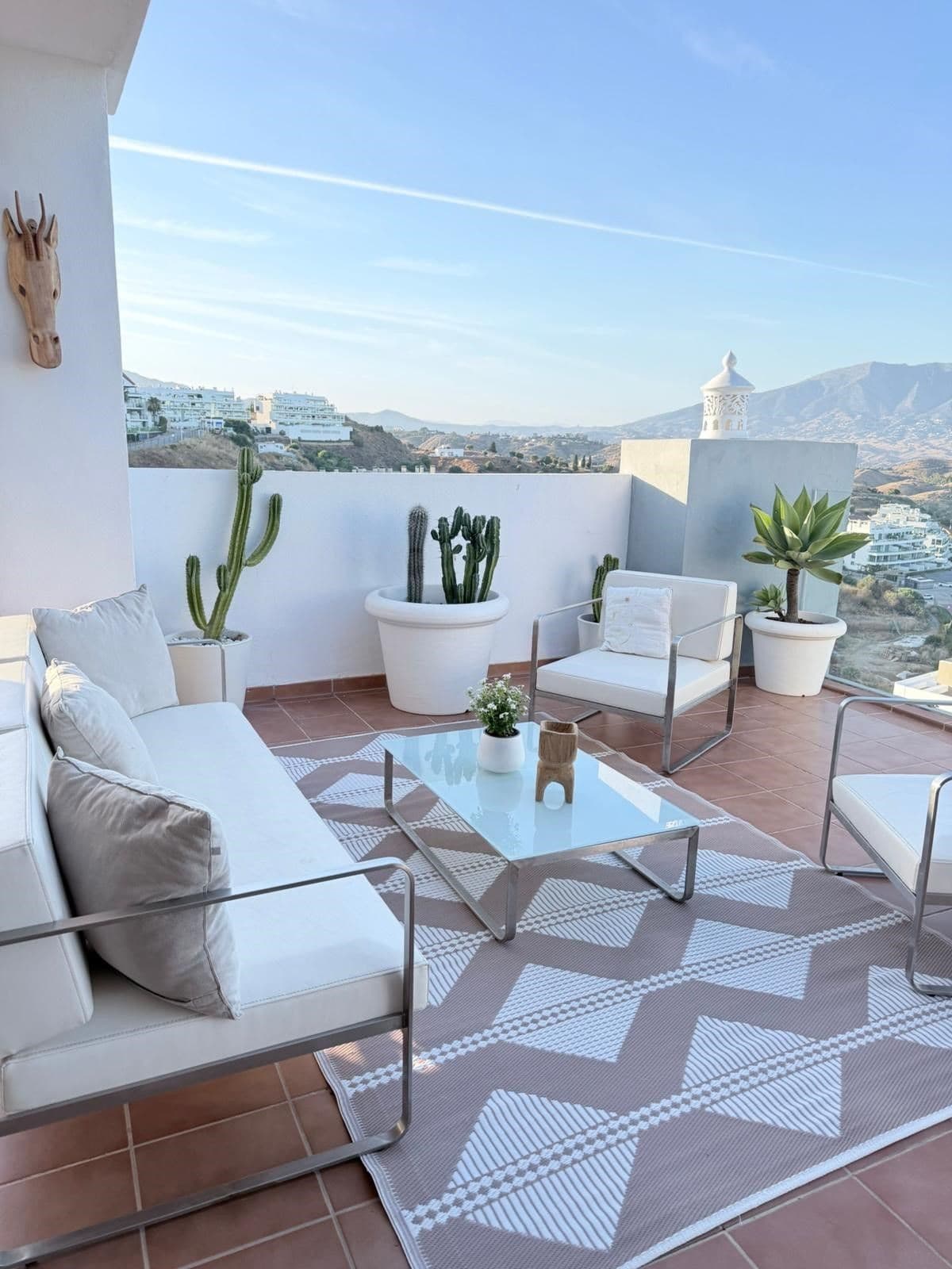 Middle Floor Apartment in Calanova Golf