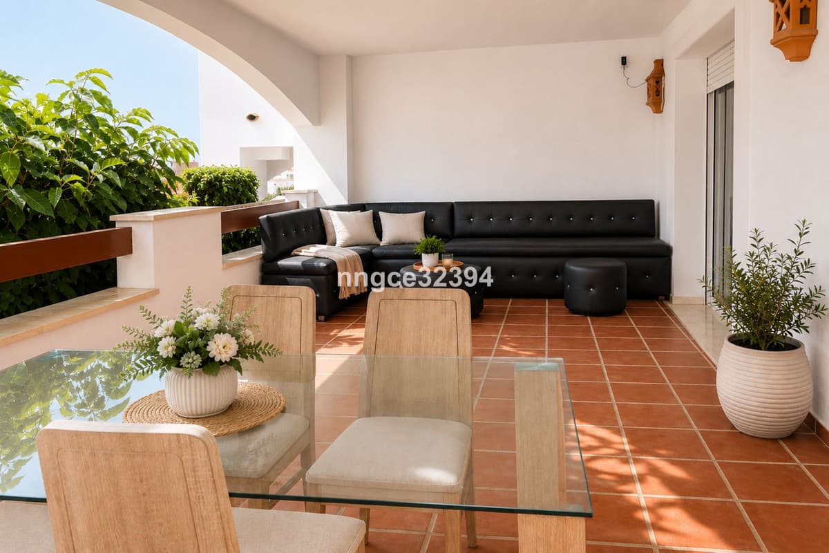 Ground Floor Apartment in Nueva Andalucía