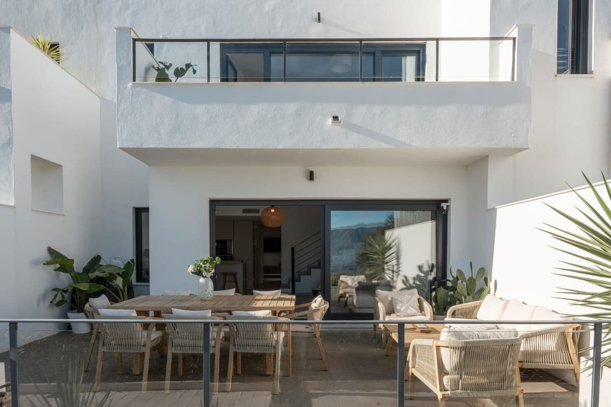 Townhouse in La Mairena