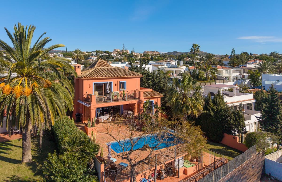 Detached Villa in Marbesa