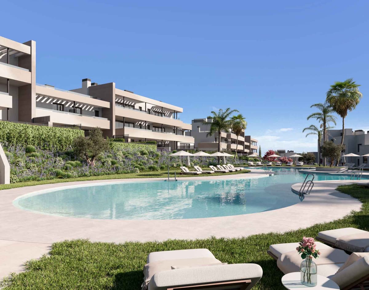 New Development in Casares
