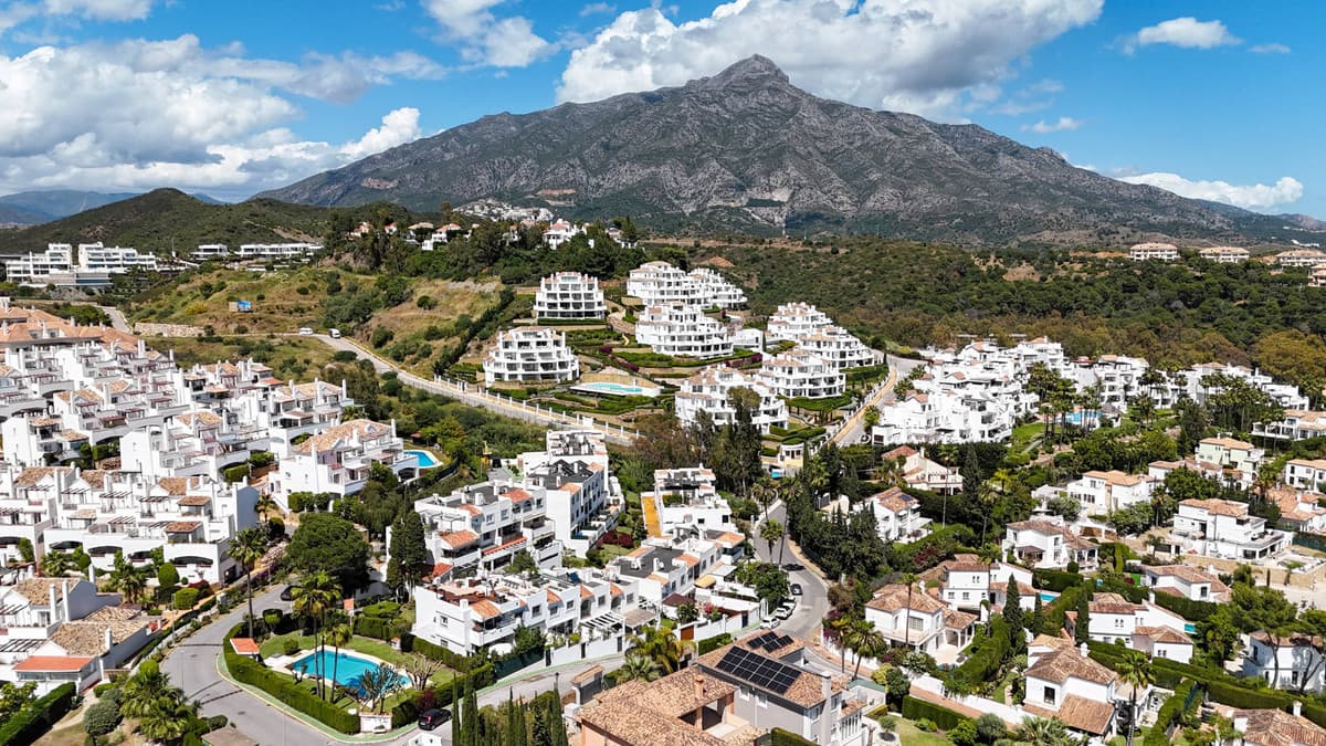 Rækkehus in Nueva Andalucía