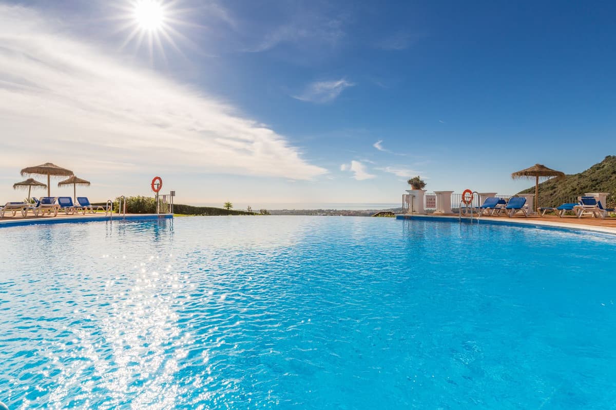 Middle Floor Apartment in Los Arqueros