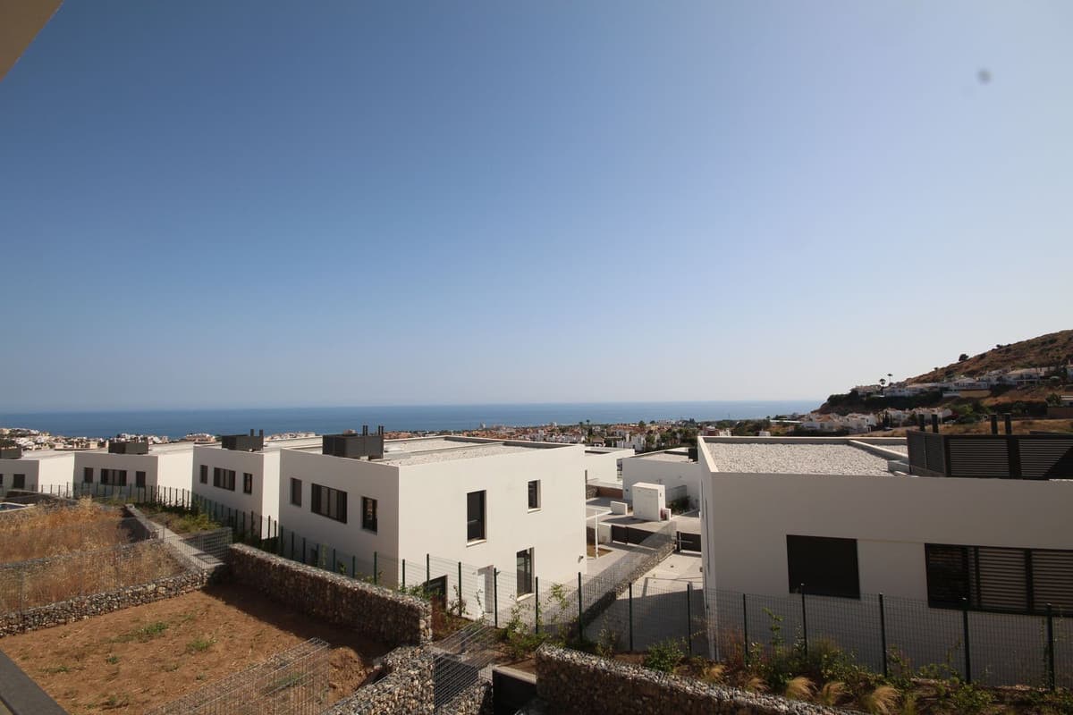 Semi-Detached House in Riviera del Sol
